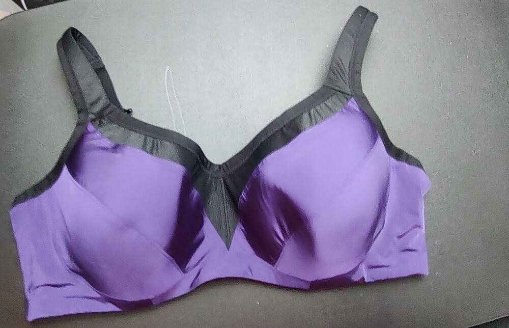 Torrid active 46C Purple Black Mid- Impact Underwire Sports Bra